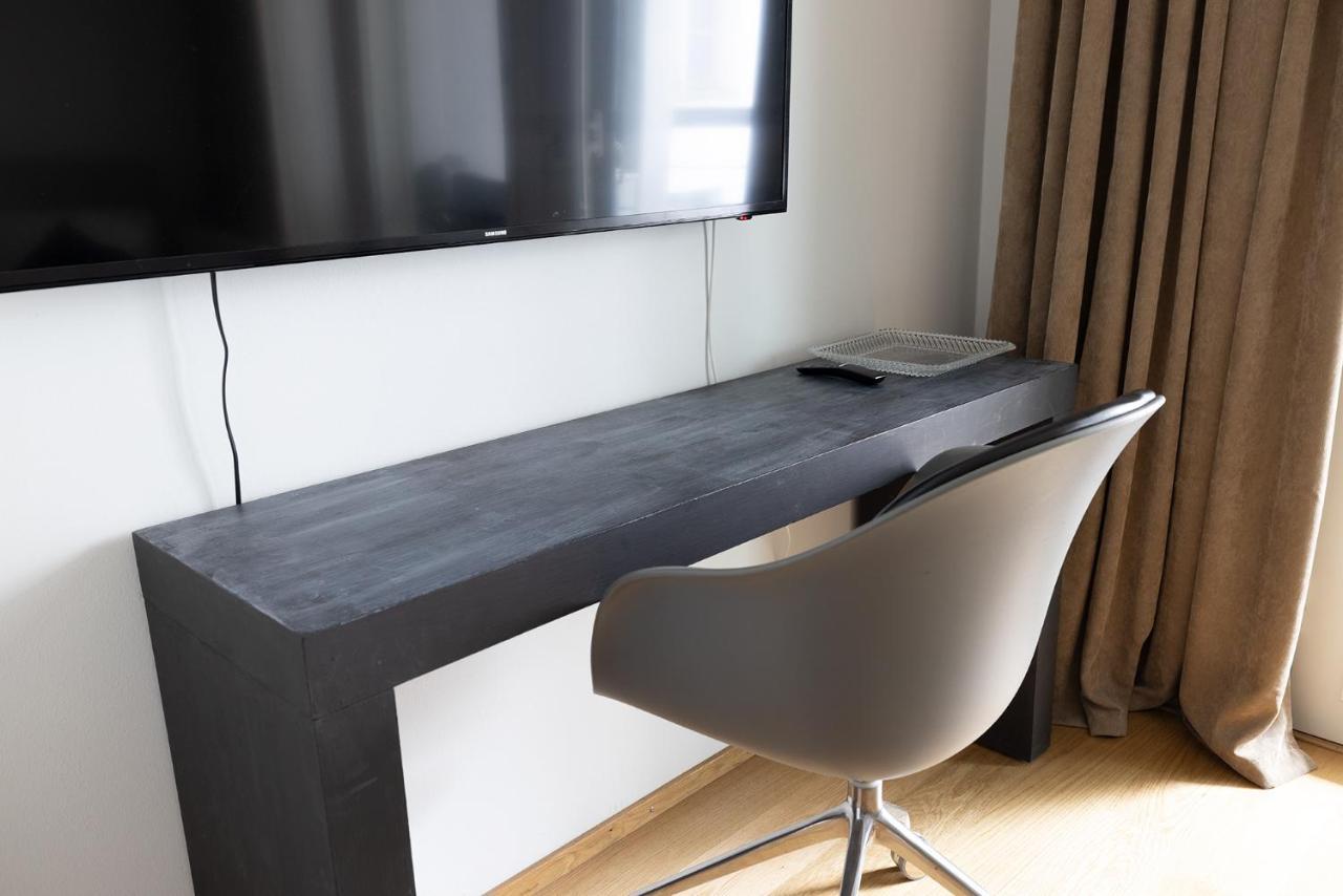 Poista 2Ndhomes Modern 1Br Home With Balcony By The Central Station Helsingfors Eksteriør bilde